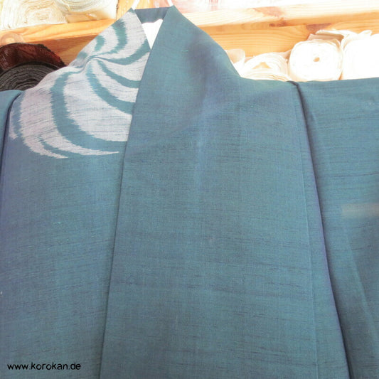 Spiralen auf dunkelpetrolgrün Hitoe Sha Seide japanischer Kimono