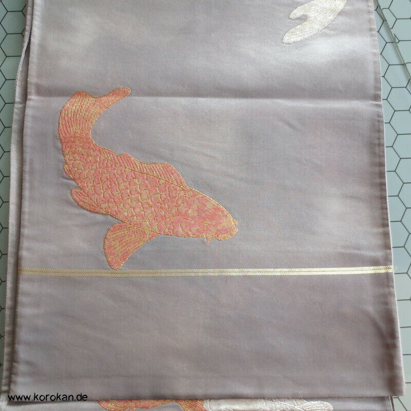 Koi Karpfen in gold, silber, kupfer Fukuro Obi Seidenbrokat Kimonogürtel
