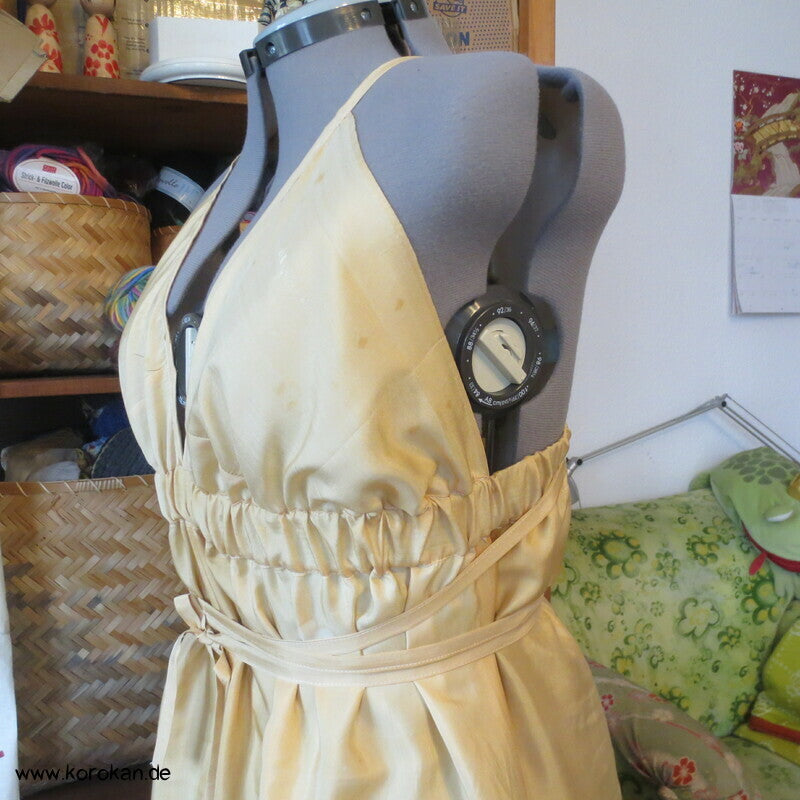 Upcycling Hemdhose aus Kimono Futterseide, natur, Gr. XL, Unikat