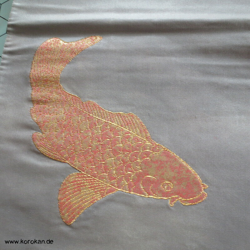 Koi Karpfen in gold, silber, kupfer Fukuro Obi Seidenbrokat Kimonogürtel