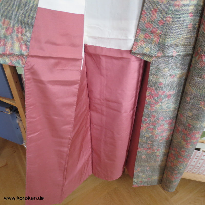 Bäume Kasuri Tsumugi Seiden Kimono
