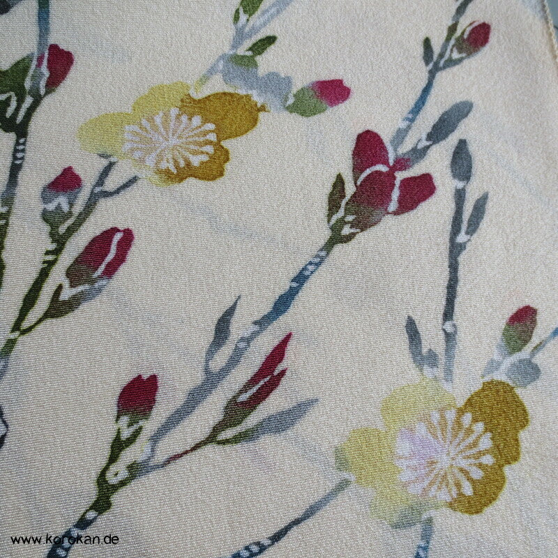 Sakurazweige, helle Chirimen Seide, Kimono Tanmono