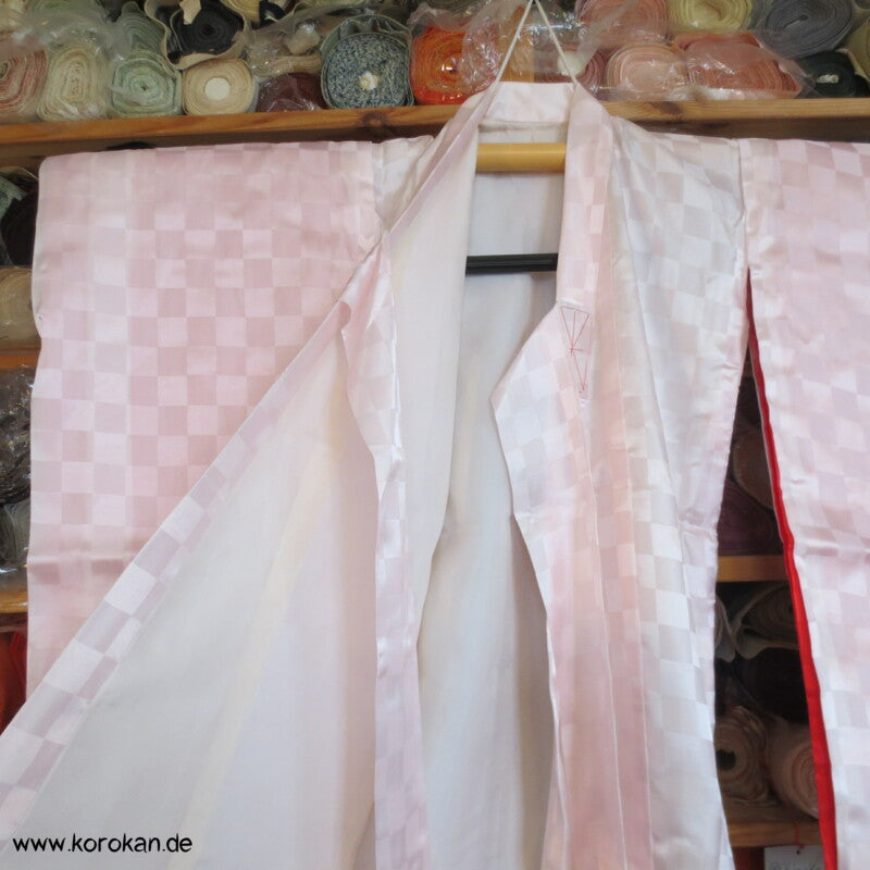 kleine Mädchen Furisode - Prachtkimono, Mandarinenten, Goldstickerei