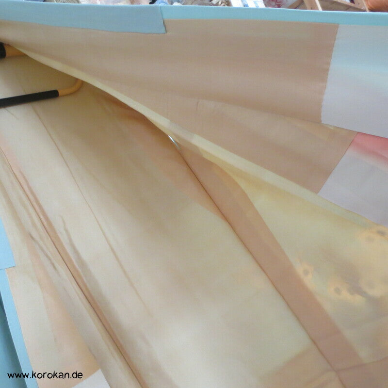 mythische Vögel im Blütenbaum Chu Furisode Seidencrepe Kimono