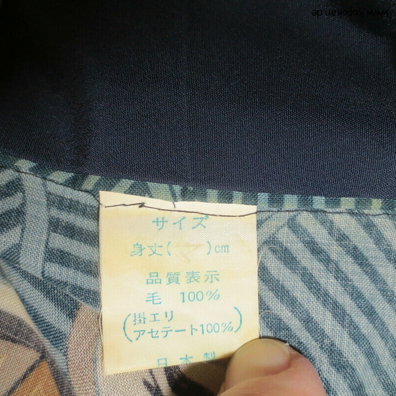 Mon auf Wollmuslin Juban