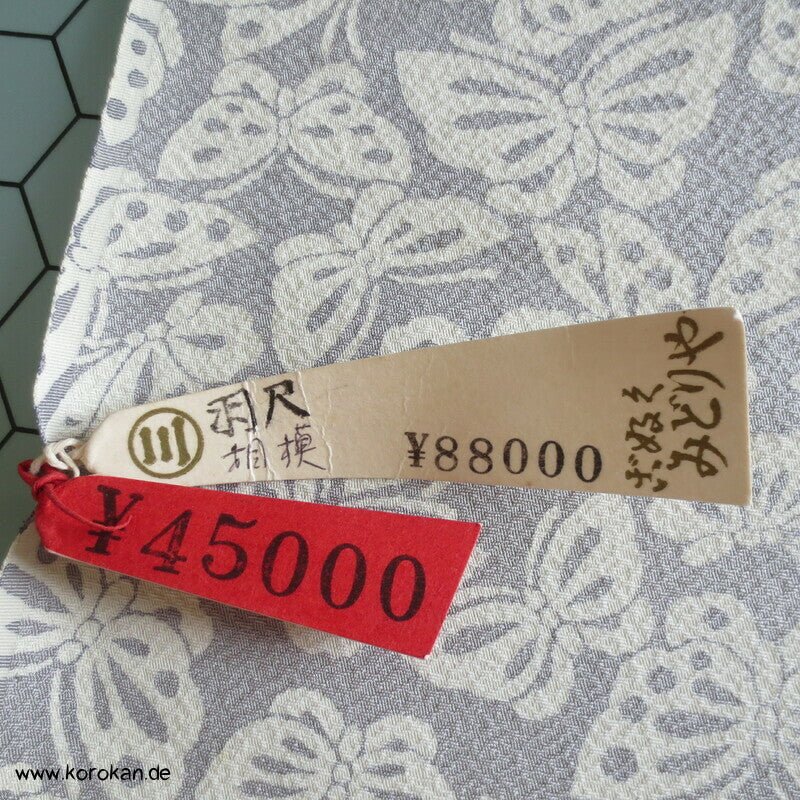 Schmetterlinge auf blaugrau Kimono japanische Chirimen Crepe Seide