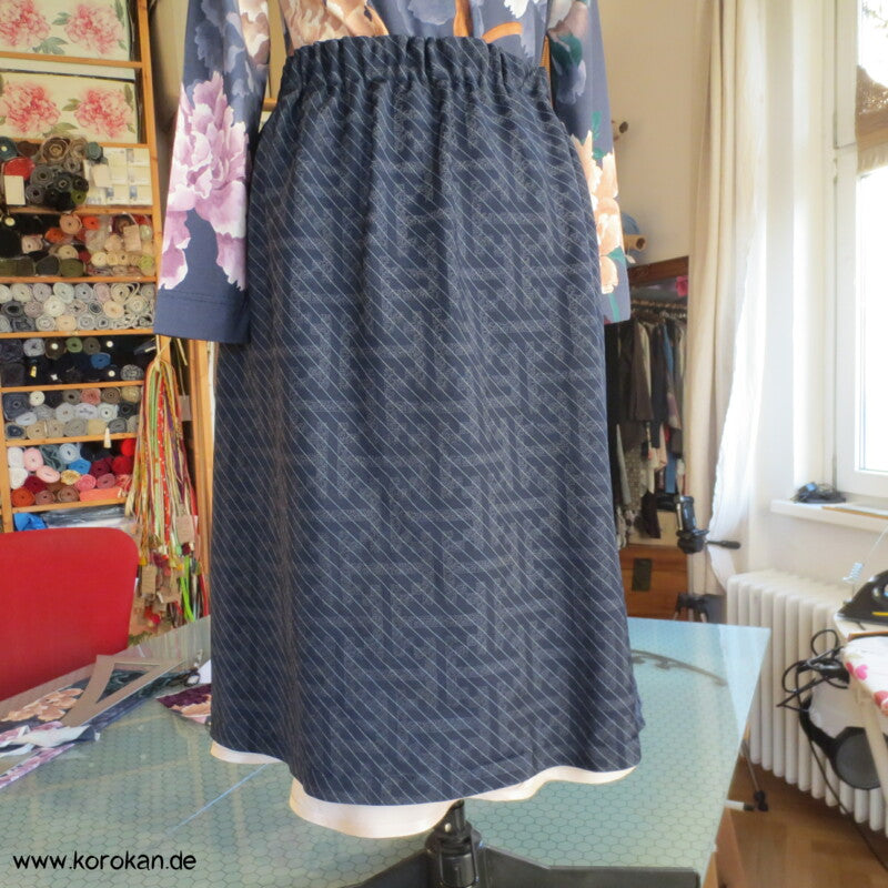 Kimono Sayagata Seidendamast Bias Cut Lagenlook Rock