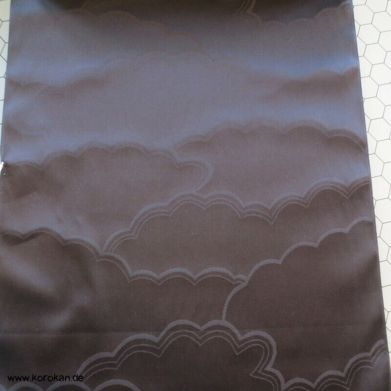 schwarzer Haori Kimono Wolken Damast Seiden Stoff