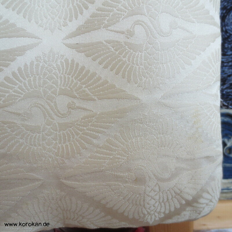 Shiromuku Hochzeits Kimono, Rinzu Seiden Damast mit Diamantkranichpaaren