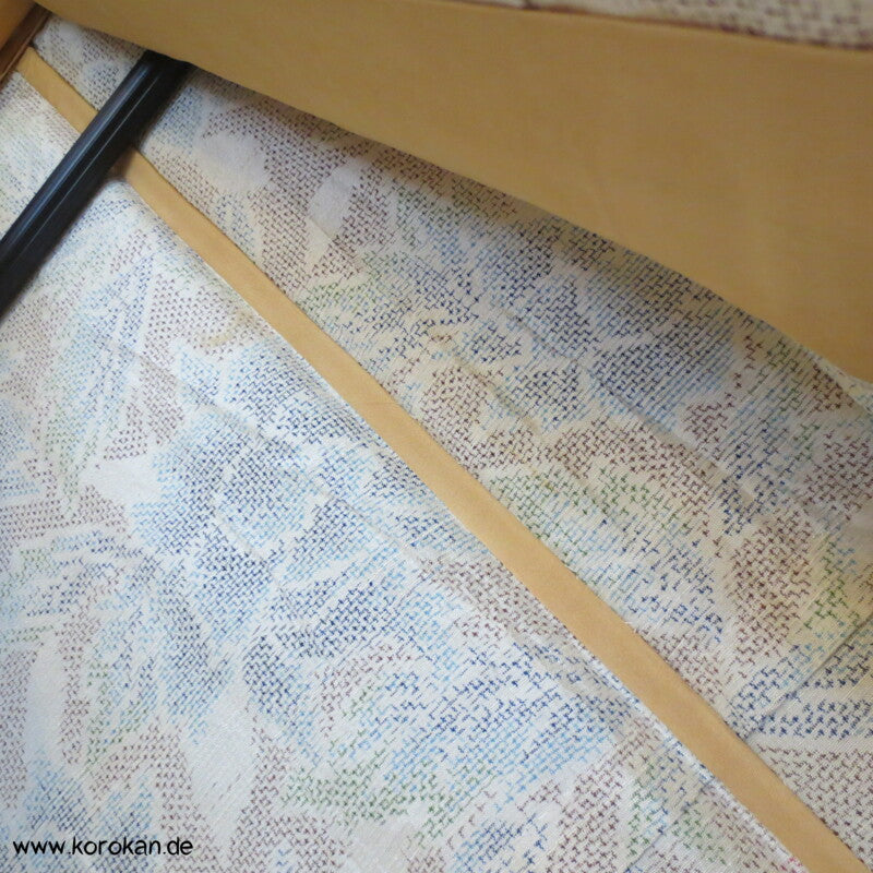 Kasuri Paeonien Tsumugi Seiden Komon Hitoe - ungefütterter Kimono