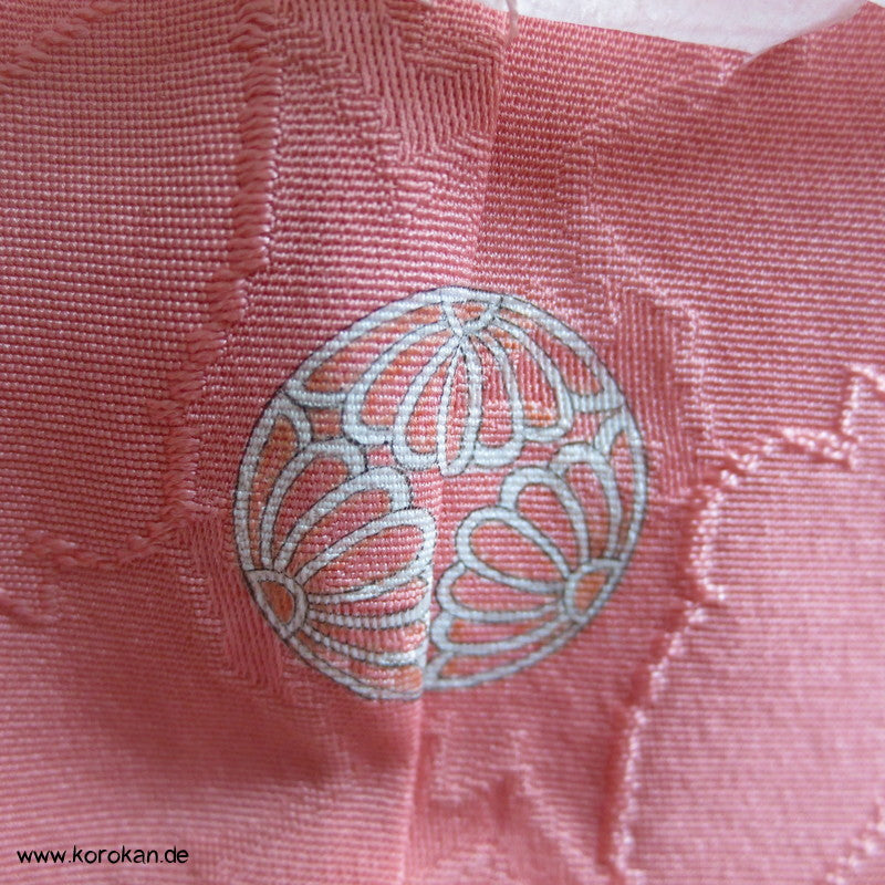 gewebte Schmetterlinge Iromuji Seidendamast Kimono