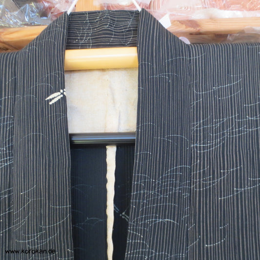 Seidenstreifencrepe mit Libellen antiker Hitoe Komon