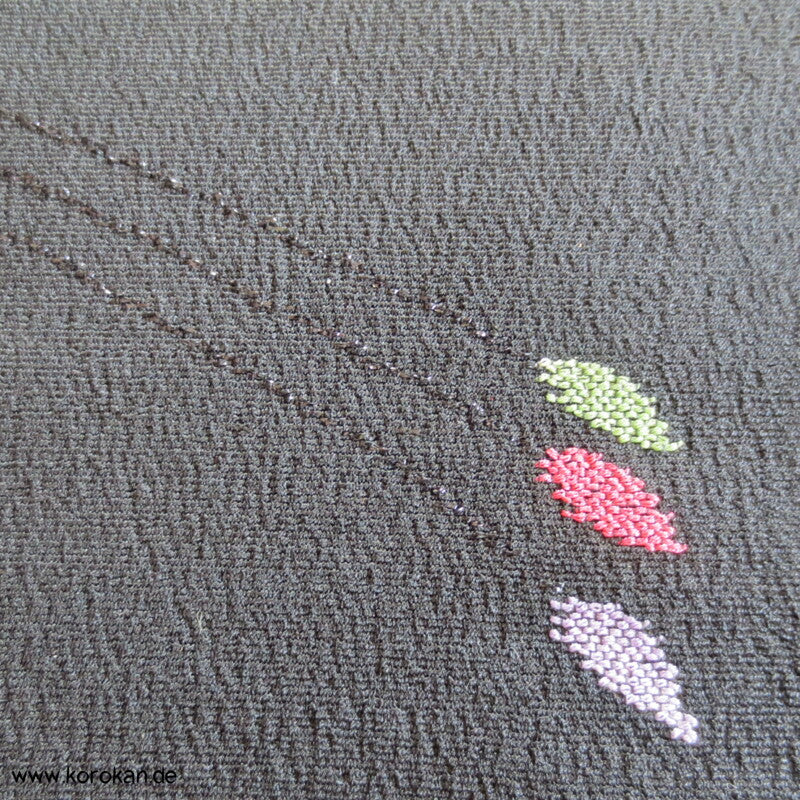 schwarzer Kimono Seiden Jacquard mit Lurex und Urushifäden