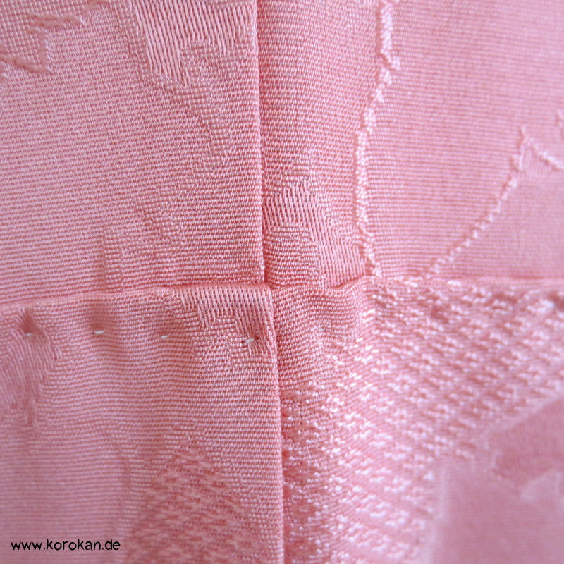 gewebte Schmetterlinge Iromuji Seidendamast Kimono