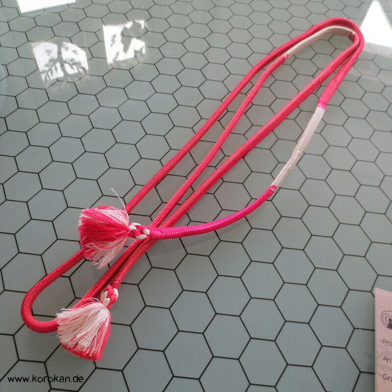 pink mit weiß Obijime, Seide, Knubbel am Troddel