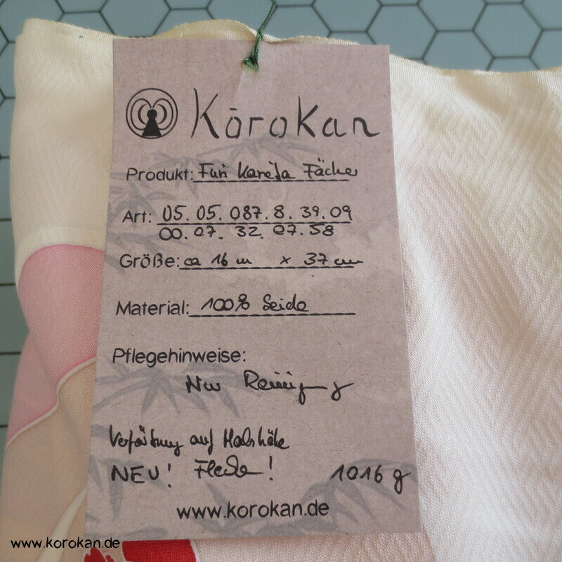 Fächer, Blüten Furisode, Seidendamast Karieba Kimono Stoff