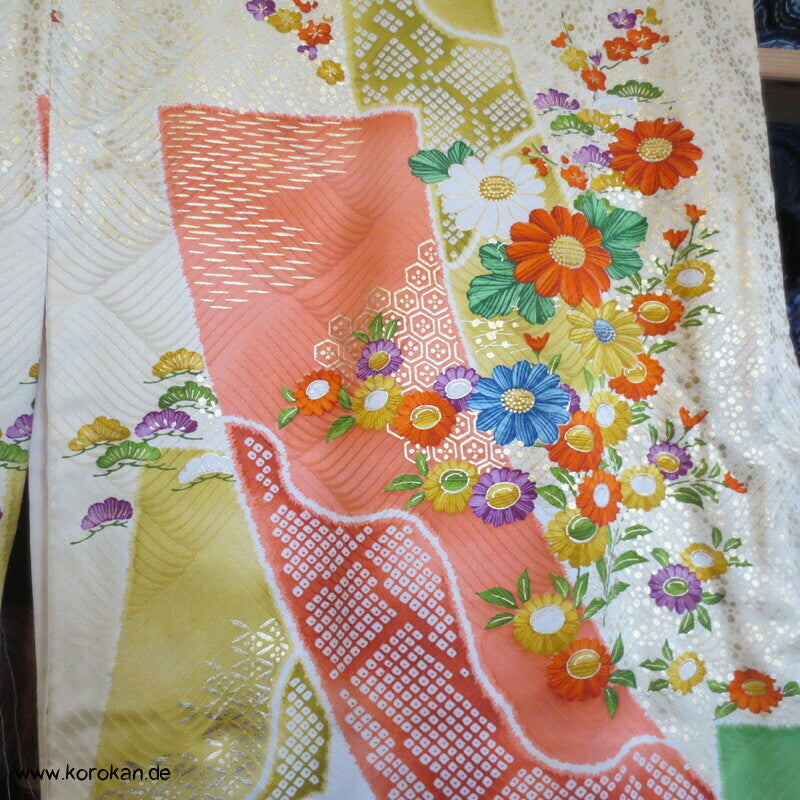 Mitzukoshi Furisode Kimono bunte Tanzaku Streifen mit Wisteria, Golddruck und Stickerei