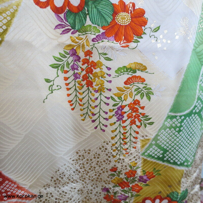 Mitzukoshi Furisode Kimono bunte Tanzaku Streifen mit Wisteria, Golddruck und Stickerei