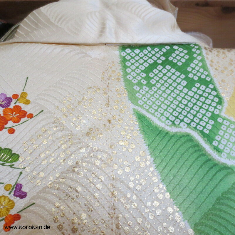 Mitzukoshi Furisode Kimono bunte Tanzaku Streifen mit Wisteria, Golddruck und Stickerei