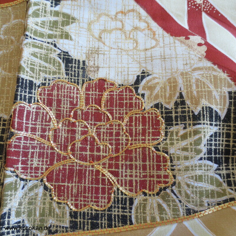 Brücken über Wellen mit Gold und hängenden Blüten Furisode Seidendamast Kimono