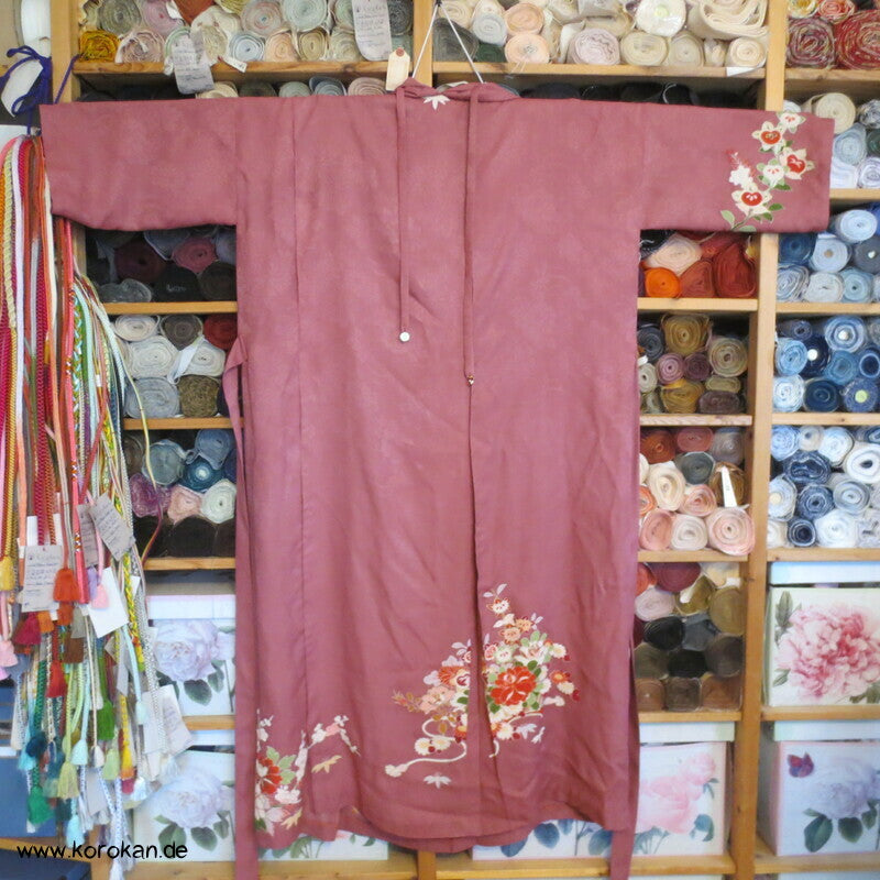 Kapuzen Hauskleid aus Homongi Kimono, Blüten auf azaleerosa