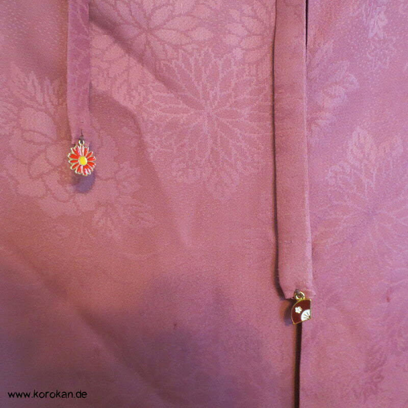 Kapuzen Hauskleid aus Homongi Kimono, Blüten auf azaleerosa