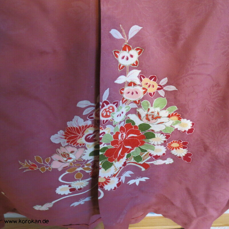 Kapuzen Hauskleid aus Homongi Kimono, Blüten auf azaleerosa