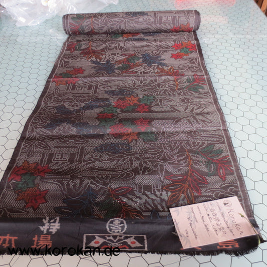 Shochikubai Kasuri Kimono Seide