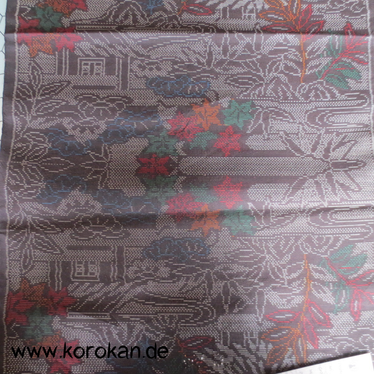 Shochikubai Kasuri Kimono Seide