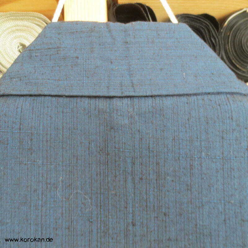 grob gewebtes Ensemble aus Kimono und Haori, blau meliert