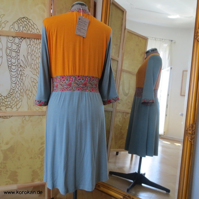 Kombistoffe Jerseykleid, orange, petrol, abgesetzte Kanten