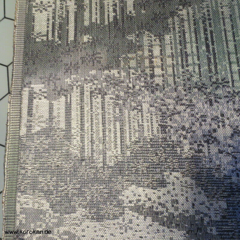 Stoffrolle Wolkenwald Jacquard graugrün Kimono Tanmono