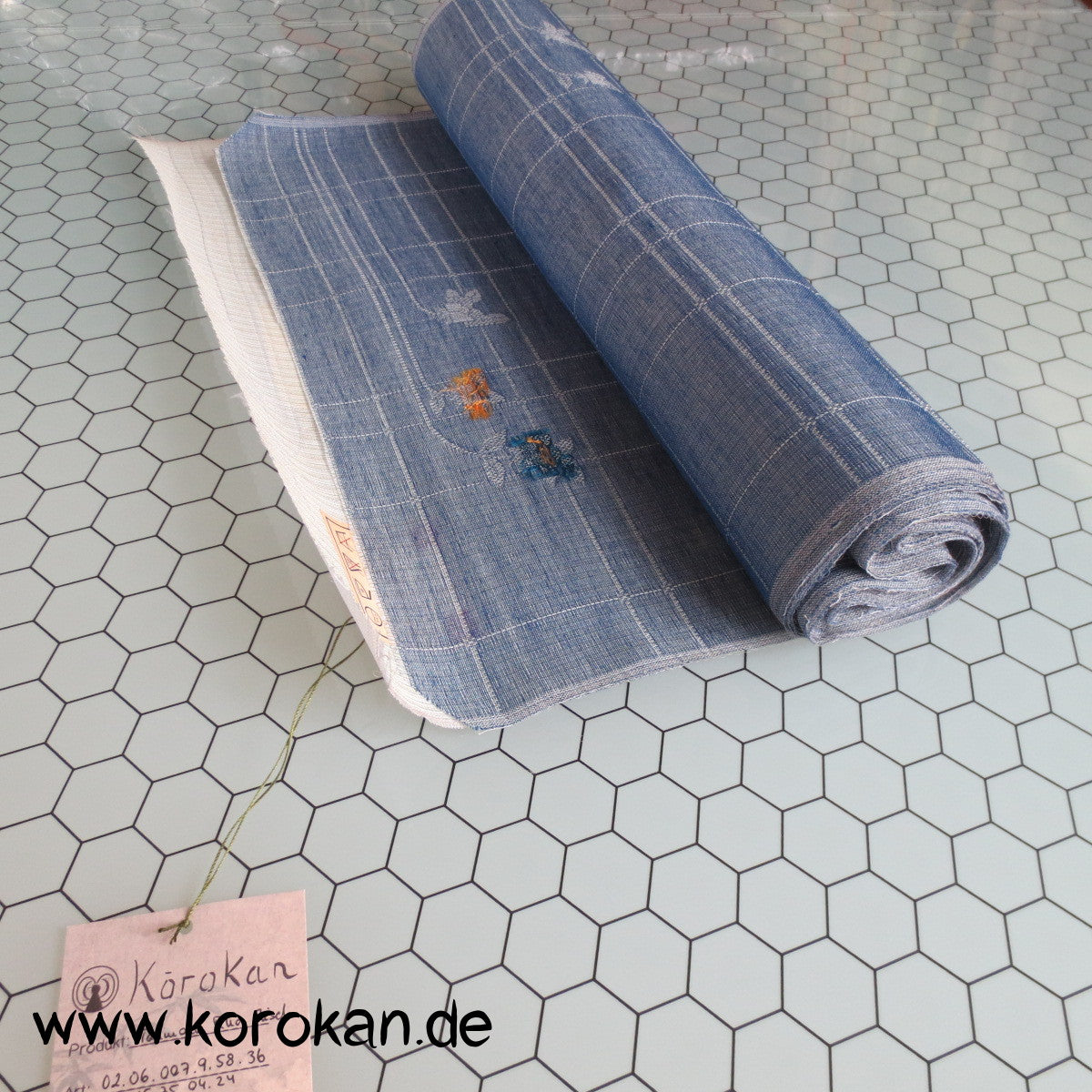Blüten Überkaro Jacquard Decoupé Kimono Stoff, Seide Mischgewebe