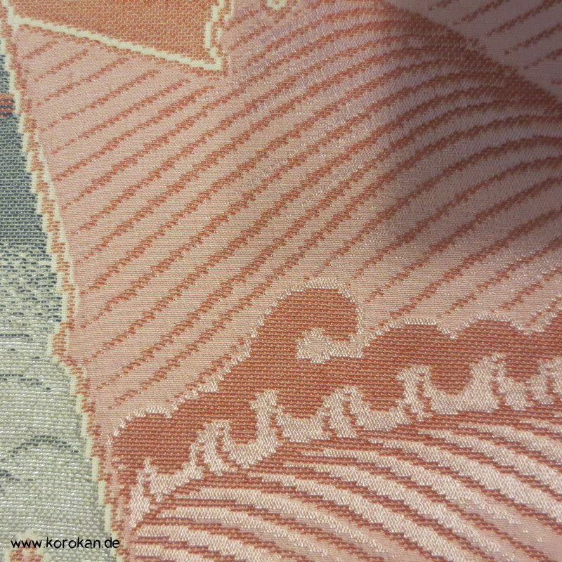 Wellen und Shikishi Omeshi Seiden Jacquard Araihari Kimono