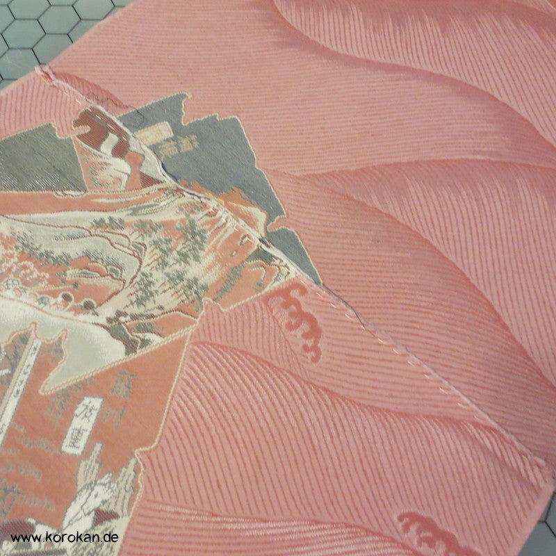 Wellen und Shikishi Omeshi Seiden Jacquard Araihari Kimono