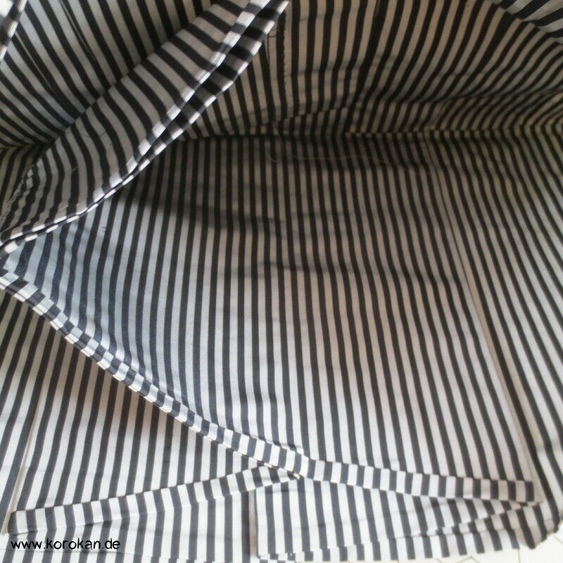 hellgrau schwarz gestreifte Hakama - Umanori Hosen-Typ, originalgeheftet