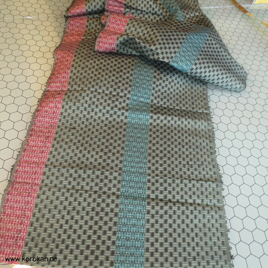 Stoffrolle sehr feine Kasuri Karomuster Tsumugi Kimono Seide