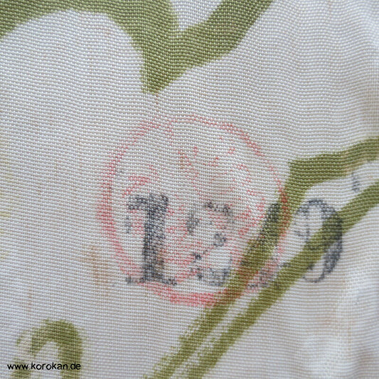 japanischer stilisierte Blüten Viscose Juban Kimono Stoff