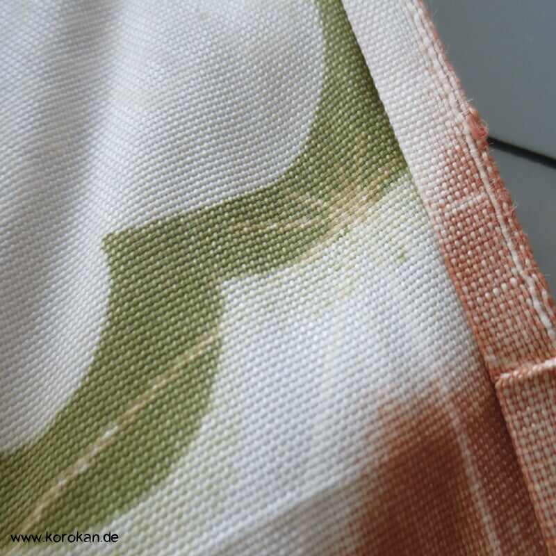 japanischer stilisierte Blüten Viscose Juban Kimono Stoff