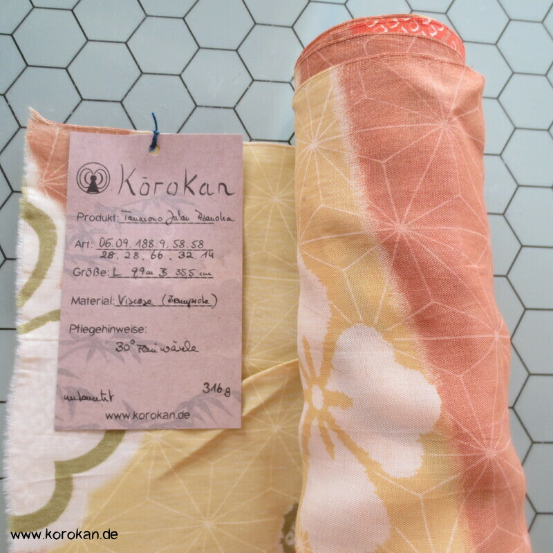 japanischer stilisierte Blüten Viscose Juban Kimono Stoff