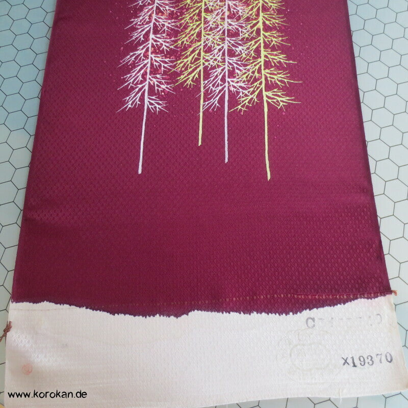 Homongi Kimono Tanmono Stoffrolle abstrakte Bäume auf weinrot