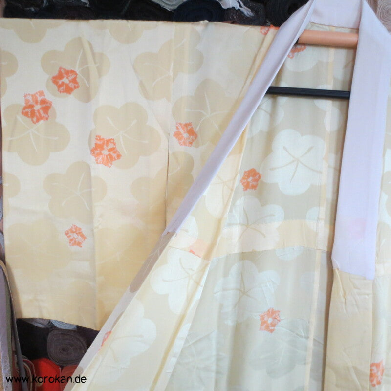 Seiden Ume Blüten Damast mit Shibori Juban Kimono