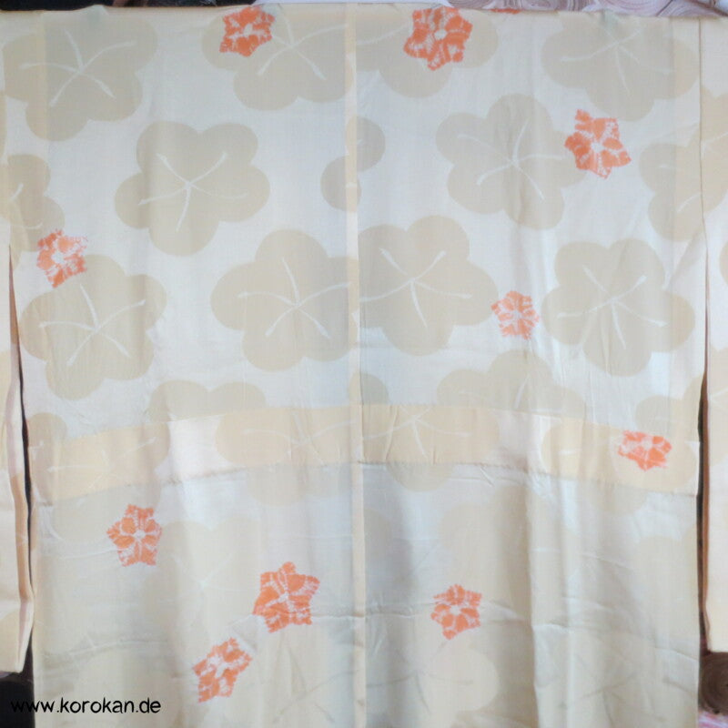 Seiden Ume Blüten Damast mit Shibori Juban Kimono