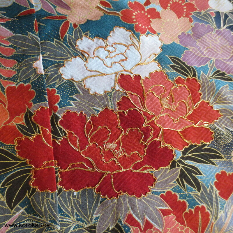Mandarinenten und Blüten Furisode, Seiden Karieba