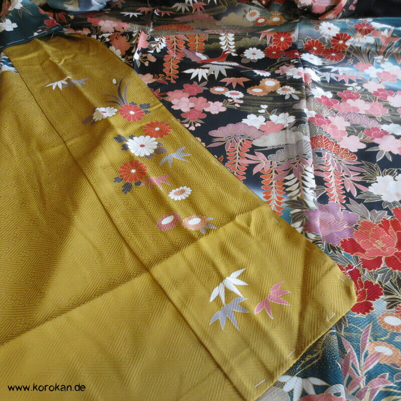 Mandarinenten und Blüten Furisode, Seiden Karieba