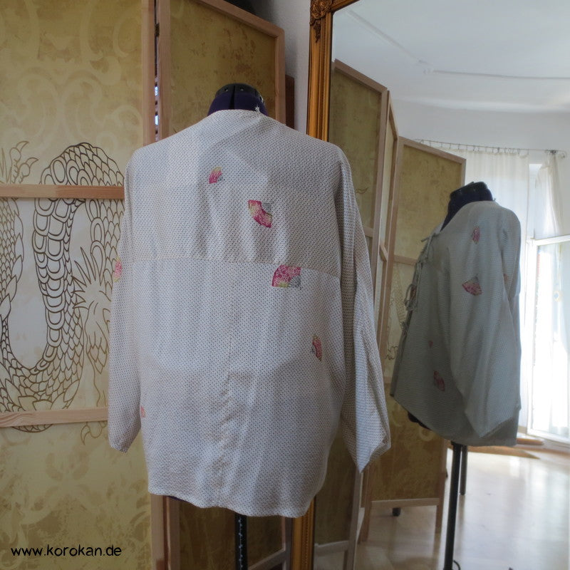 Kimono Seidendamast Bindeband Bluse mit kleinen Fächern über Kanoko Dots