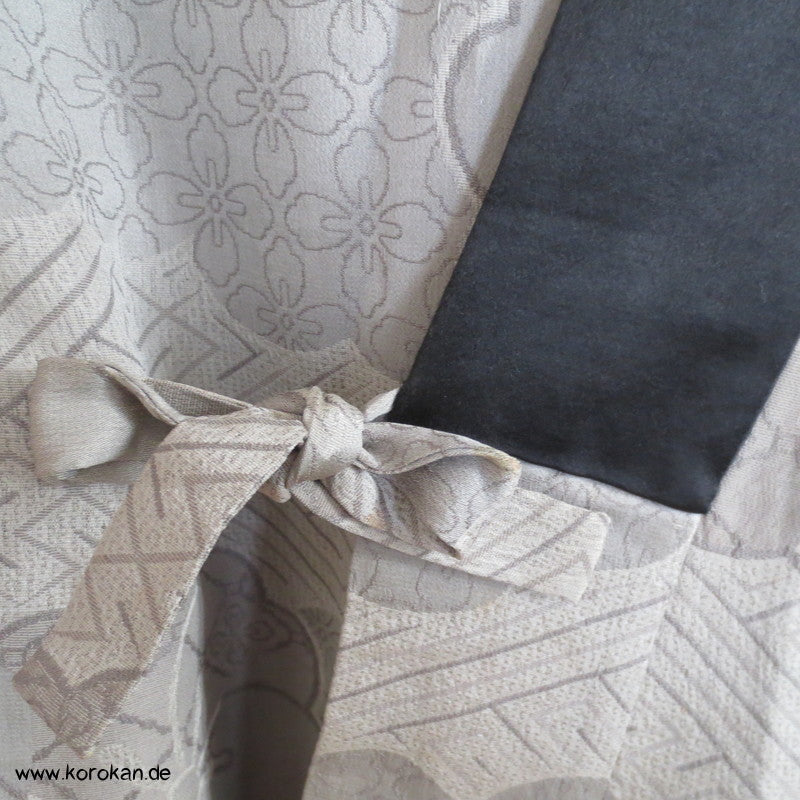 grauer Ume Jacquard/ Satin Kragen, sehr große Dochugi Jacke
