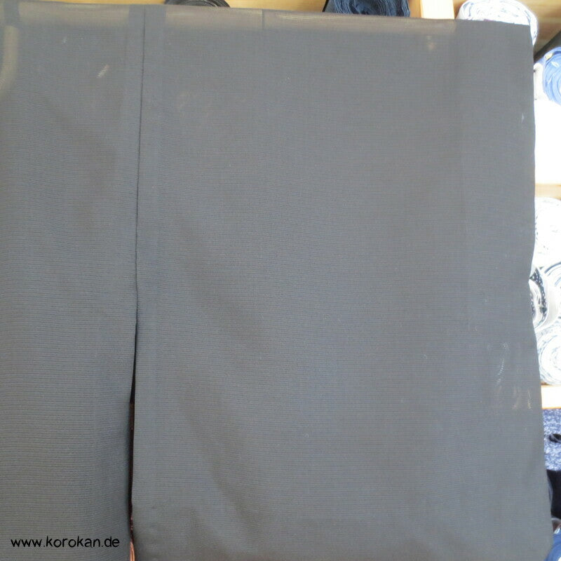 schwarz Rho Seide, Durchbruchmuster Haori