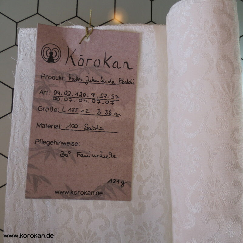 naturfarbener Damast Kimono Seiden Ebatoki Stoffrest