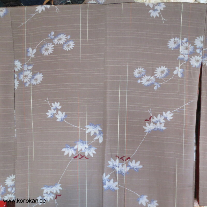 Japan Chrysanthemen antiker Komon Kimono Seersucker Seidencrepe